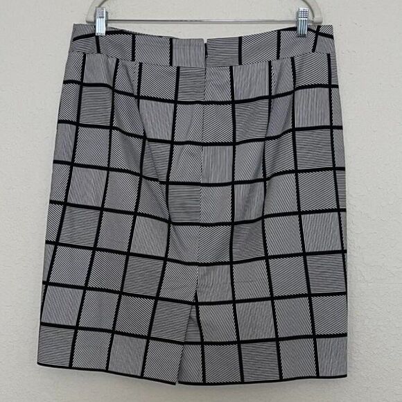 ANN TAYLOR Geometric Pattern  Pencil Skirt Size 14 - Picture 2 of 9